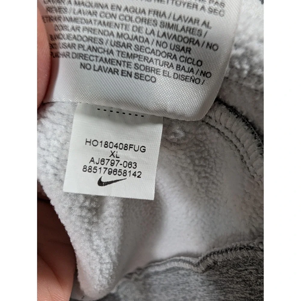 Nike Girls XL Dri-FIT Therma Pullover Hoodie‎ Gray Pink AJ6797-063